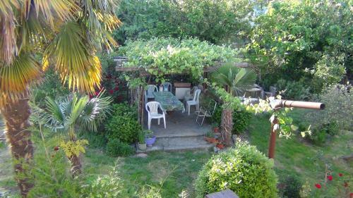 Hostal U Vladimira Guesthouse
