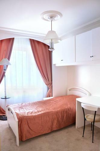Hotel Baza Otdykha Ozero Zerkalnoe