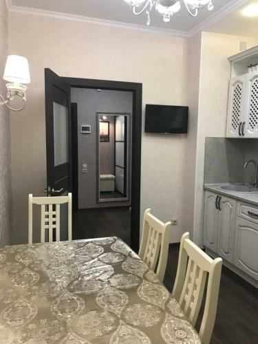 Apartment On Parkovaya 8