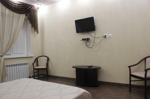 Cmm-317 Arin-berd Motel