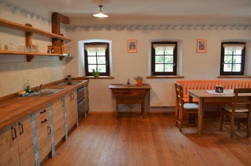 Hostal Homestead Farm Te?nak