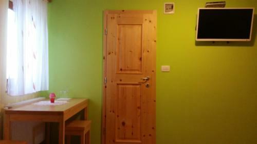 Hostal Guest House Pr Ambru?arju