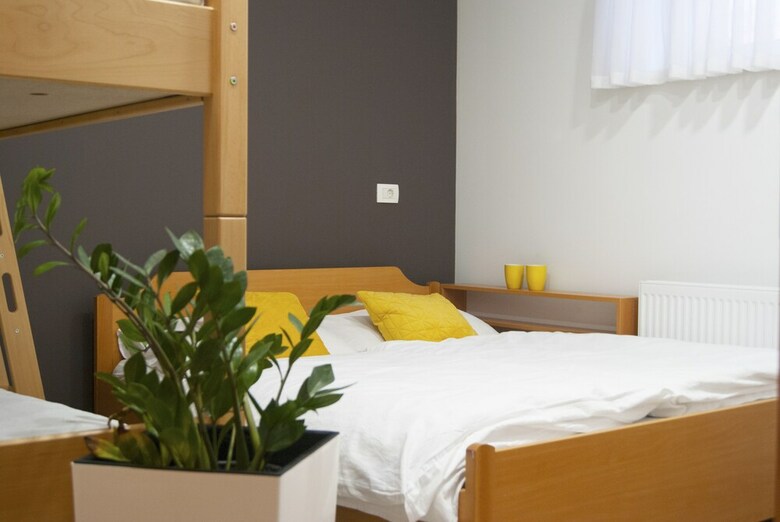Bed & Breakfast Rooms & Apartments Kepic