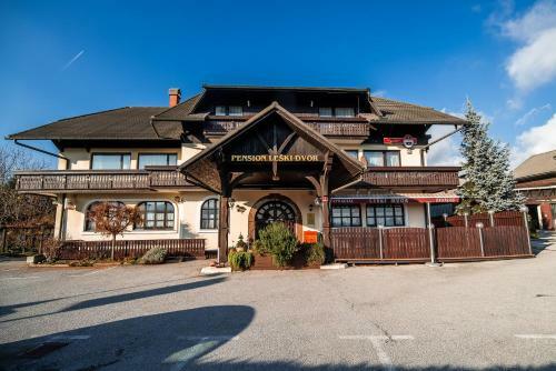 Hostal Guesthouse Leski Dvor