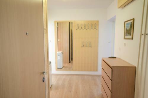 Apartment Near The Train Station