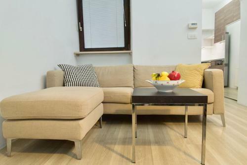 Pretty & Modern Apartment By The River