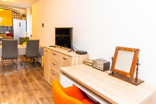 Relaxing Modern & Sunny Apartment In The Centre