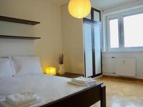 Charming Apartment Near City Center
