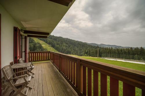 Apartmajsko Naselje Ribni?ko Pohorje