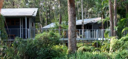 Lodge Treehouse Retreat At Diamond Waters