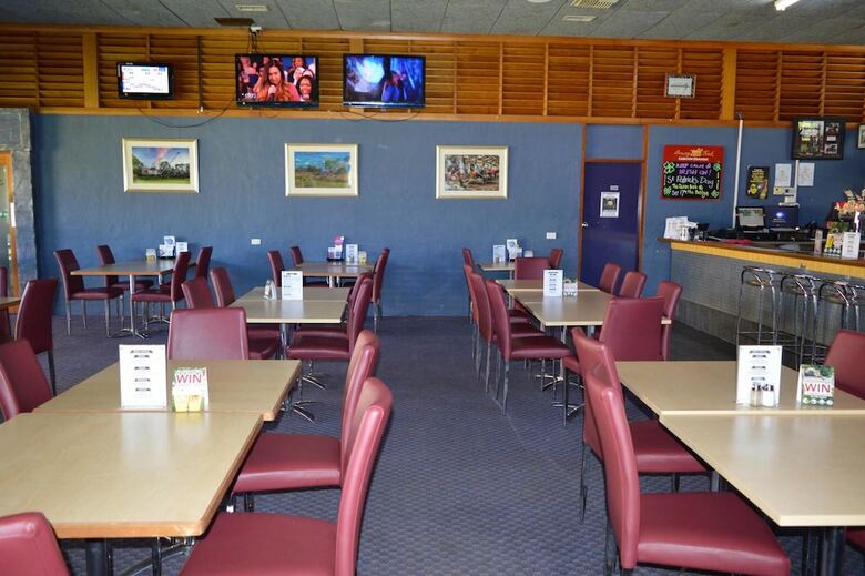 Brolga Hotel Motel - Coleambally