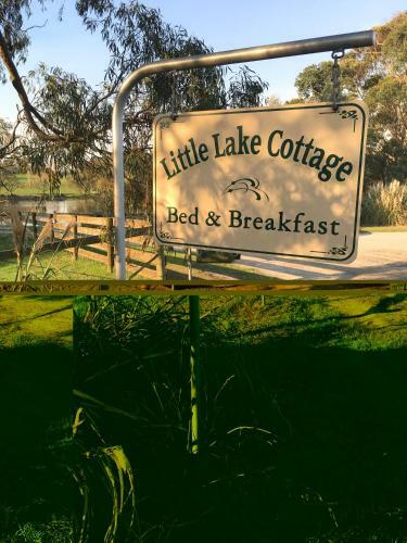 Bed & Breakfast Little Lake Cottage