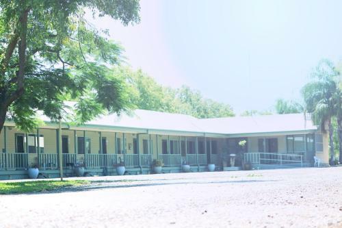 Back O Bourke Motel