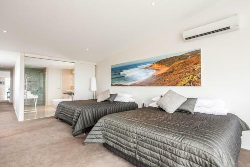 Beach & Golf Stays, Australia