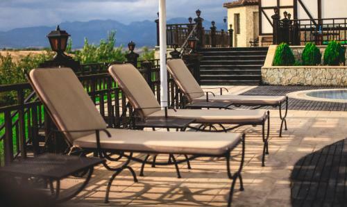 Sakit Gol - Silent Lake Hotel