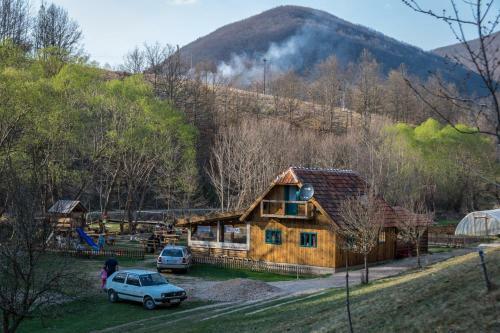 Hostal Seoski Turizam Zili?ina Rogatica