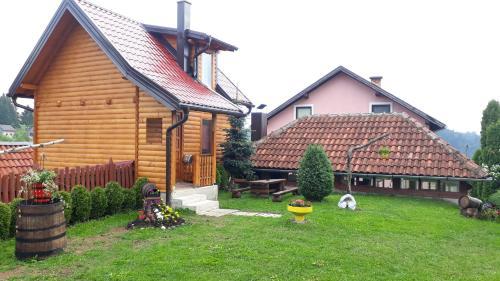 Lodge Guesthouse Sadrvan Ravne