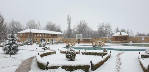 Kaspia Yeddi Gozel Hotel