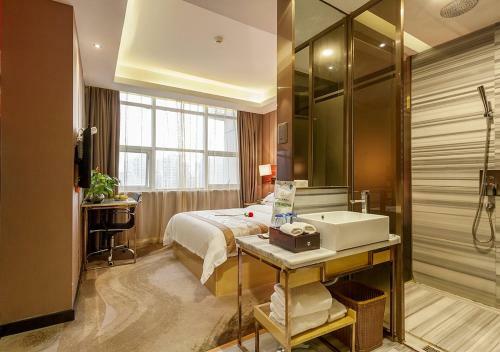 Fuqing Golden Eagle Days Hotel