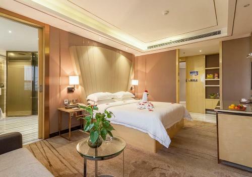 Fuqing Golden Eagle Days Hotel