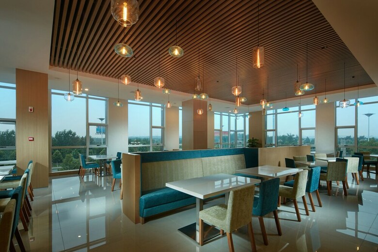 Hotel Holiday Inn Express Luoyang Yichuan