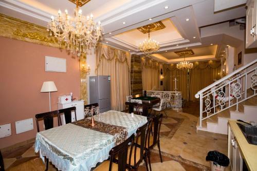 Joy Of Tonight Villa 21 Rooms