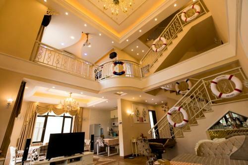 Joy Of Tonight Villa 21 Rooms