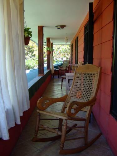 Hostal De La Tierra Ecohouse Farm