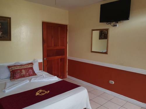 Hotel Y Cabinas El Sue�o