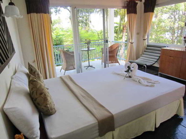 Hotel Thaniza Beachfront Resort