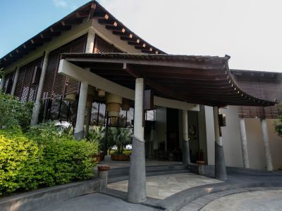 Hotel Chantaramas Resort And Spa