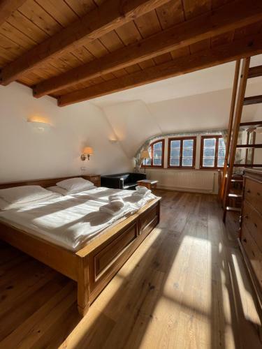 Hostal Pension Slune?nice