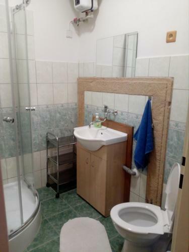 Hostal Fara Choustn�kovo Hradi?t?