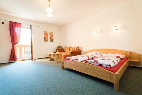 Hostal Pension U St?�brn�ho Jelena