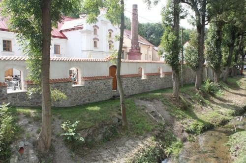 Idyllicprague Cherry Tree Cottage