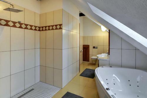 Apartamentos Zamecka Fortovna / Forester House
