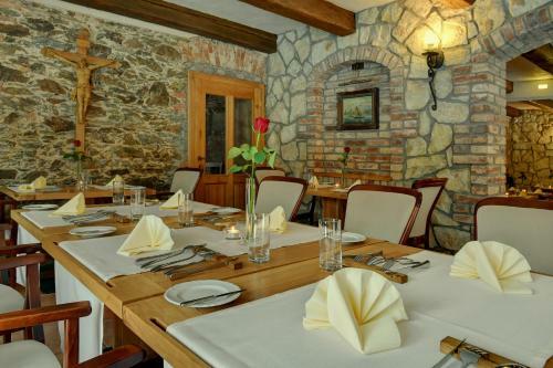 Apartamentos Zamecka Fortovna / Forester House