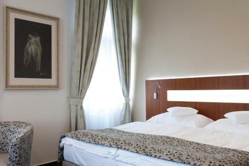 Hotel Z�me?ek Petrovice