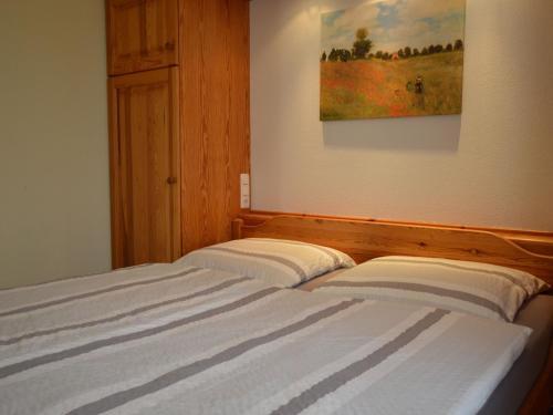 Comfortable Apartment By The Forest In Gransdorf