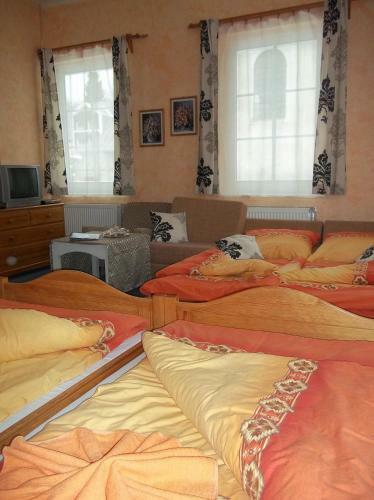 Hostal Pension Familia