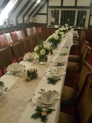 Hotel Altes Zollhaus H�lperode