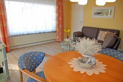 Apartamento Ferienappartements Unterm Reetdach