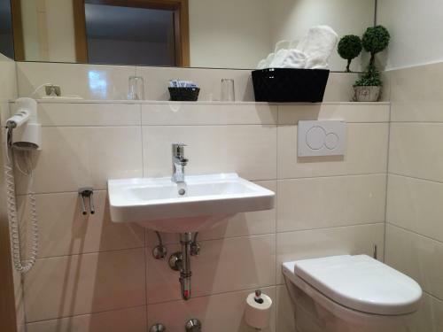 Hostal Charming Landgasthof Zur Linde