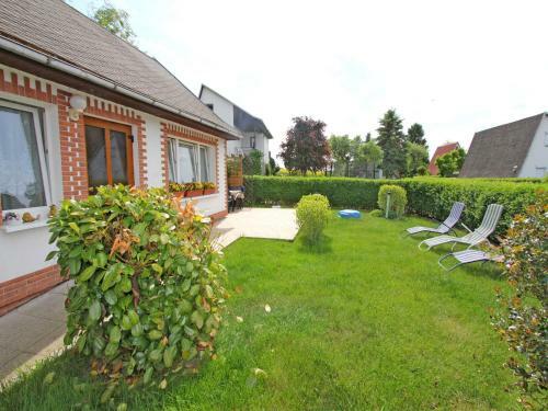 Ferienhaus Ruetzenfelde See 9551