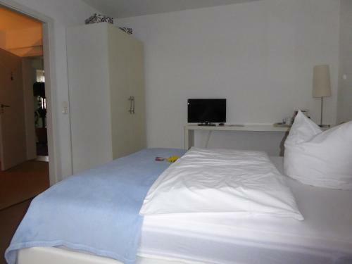 Bed & Breakfast Hotel Garni-tell
