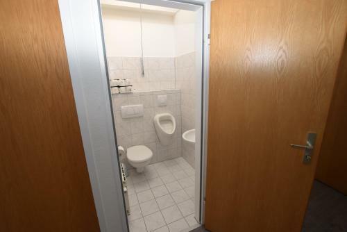 Hostal Monteurzimmer Messe Airport