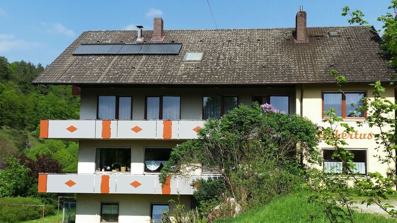 Hostal Hotel-pension Haus Hubertus