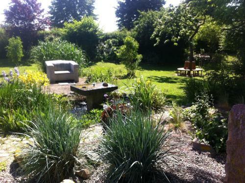 Vintage Mansion Near Lake In Warnow
