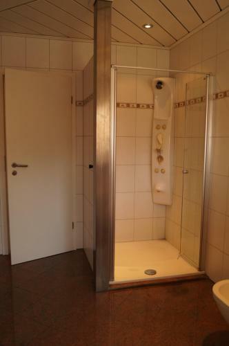 Apartamento Ferienwohnung K�nig Gunter