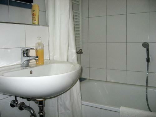 Hostal Die Sprachpension - The Language Guesthouse